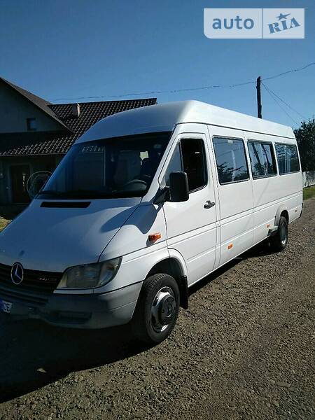 Микроавтобус Mercedes-Benz Sprinter 2001 в Черновцах