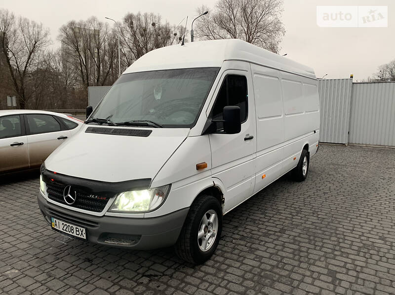 Вантажний фургон Mercedes-Benz Sprinter 2005 в Обухові