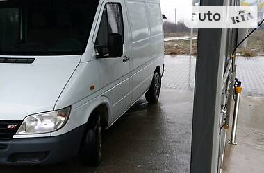 Грузовой фургон Mercedes-Benz Sprinter 2002 в Ужгороде