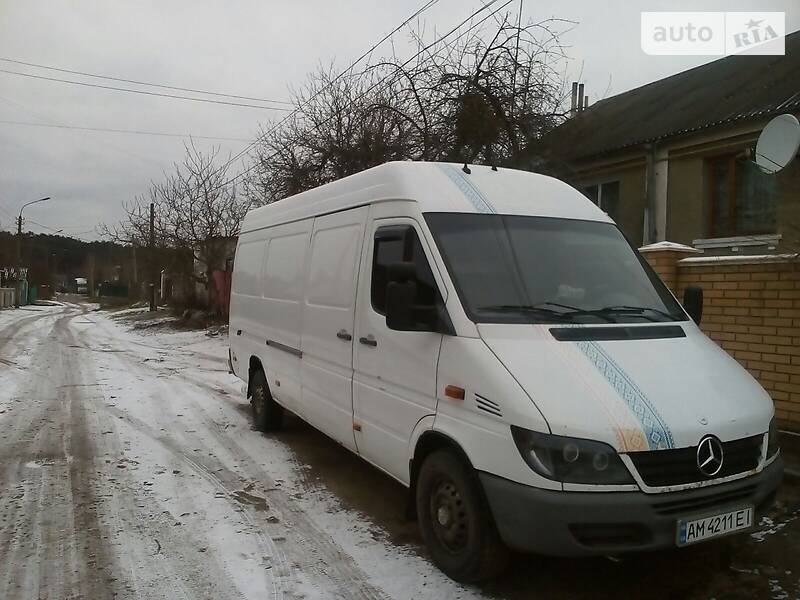 Грузопассажирский фургон Mercedes-Benz Sprinter 2005 в Житомире