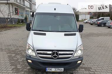 Микроавтобус Mercedes-Benz Sprinter 2011 в Черновцах