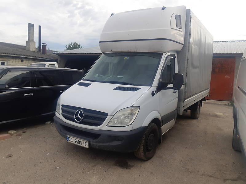 Mercedes-Benz Sprinter 2011