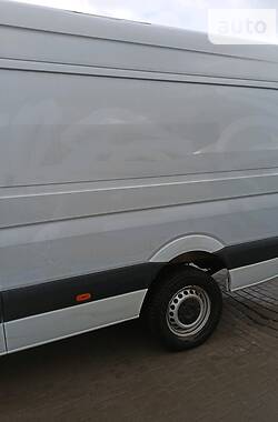 Вантажний фургон Mercedes-Benz Sprinter 2012 в Чернівцях