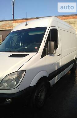 Вантажопасажирський фургон Mercedes-Benz Sprinter 2010 в Львові