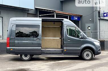 Вантажопасажирський фургон Mercedes-Benz Sprinter 2018 в 