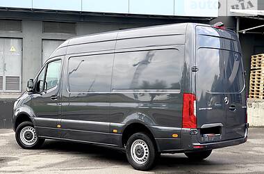 Вантажопасажирський фургон Mercedes-Benz Sprinter 2018 в 