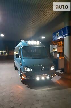 Микроавтобус Mercedes-Benz Sprinter 2002 в Черновцах