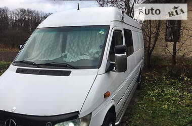 Микроавтобус Mercedes-Benz Sprinter 2004 в Львове