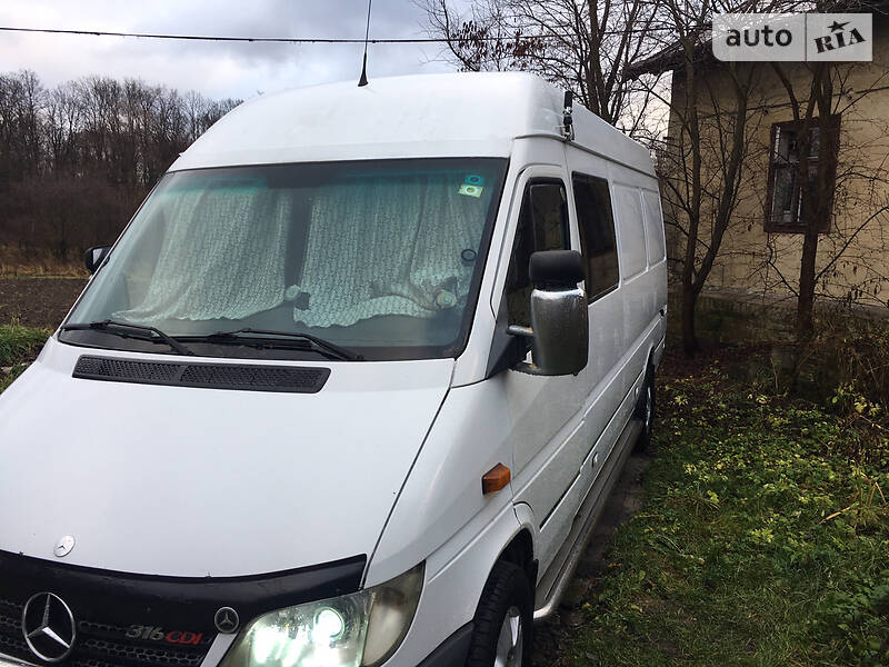 Mercedes-Benz Sprinter 2004 Mercedes-Benz Sprinter 2004