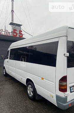 Мікроавтобус Mercedes-Benz Sprinter 2000 в 