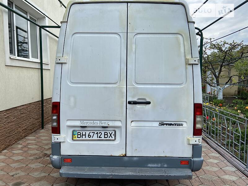 Вантажний фургон Mercedes-Benz Sprinter 2004 в Одесі