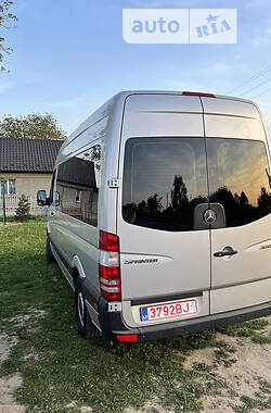 Микроавтобус Mercedes-Benz Sprinter 2012 в Киеве