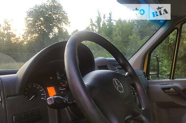 Грузовой фургон Mercedes-Benz Sprinter 2014 в Ровно