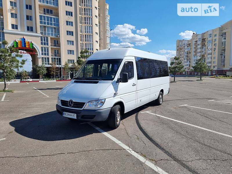 Mercedes-Benz Sprinter 2004