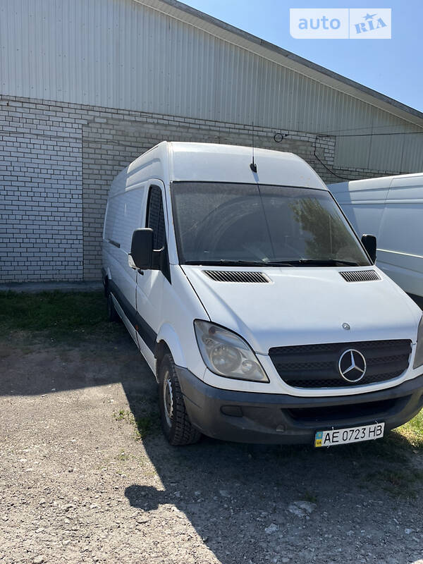 Грузовой фургон Mercedes-Benz Sprinter 2007 в Новомосковске