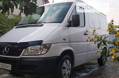 Вантажопасажирський фургон Mercedes-Benz Sprinter 2004 в Харкові