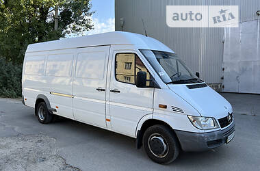 Грузовой фургон Mercedes-Benz Sprinter 2008 в 