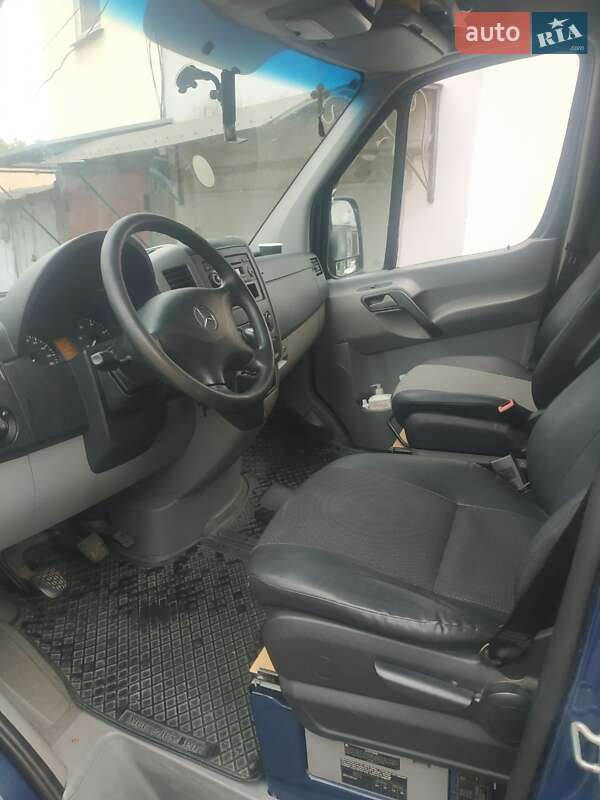 Грузовой фургон Mercedes-Benz Sprinter 2011 в Киеве