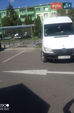 Микроавтобус Mercedes-Benz Sprinter 2000 в Хусте