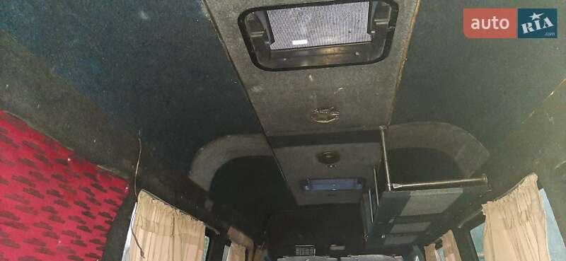 Микроавтобус Mercedes-Benz Sprinter 2004 в Хусте