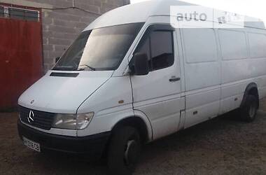 Вантажний фургон Mercedes-Benz Sprinter 1996 в Житомирі