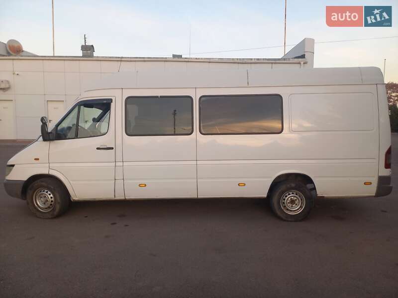Микроавтобус Mercedes-Benz Sprinter 2000 в Коломые