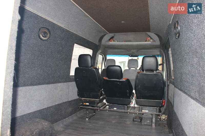 Микроавтобус Mercedes-Benz Sprinter 2001 в Межгорье