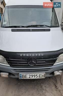 Микроавтобус Mercedes-Benz Sprinter 2005 в 