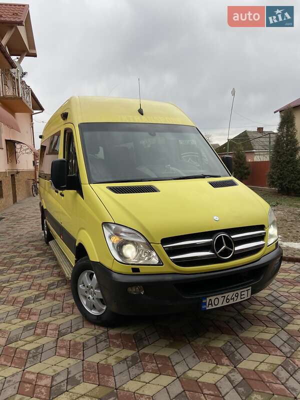 Микроавтобус Mercedes-Benz Sprinter 2011 в Мукачево