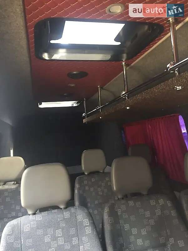 Мікроавтобус Mercedes-Benz Sprinter 2004 в Мукачевому