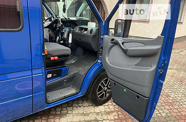 Эвакуатор Mercedes-Benz Sprinter 2001 в 