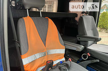 Эвакуатор Mercedes-Benz Sprinter 2001 в 