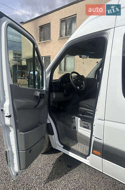 Мікроавтобус Mercedes-Benz Sprinter 2014 в 