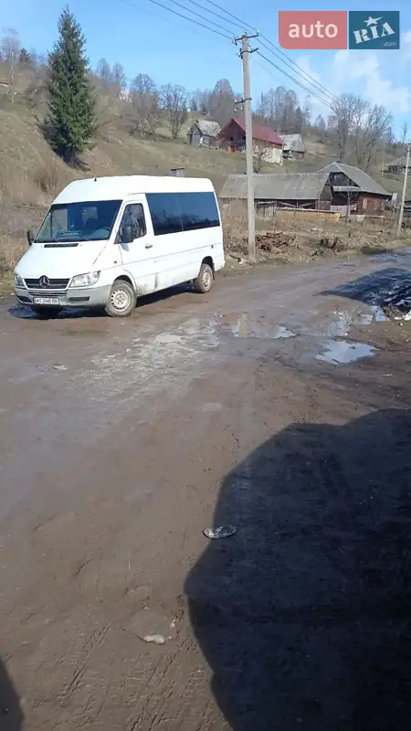 Mercedes-Benz Sprinter 2000