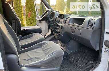 Вантажопасажирський фургон Mercedes-Benz Sprinter 2005 в 
