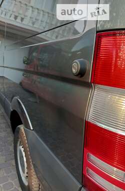 Грузовой фургон Mercedes-Benz Sprinter 2014 в 