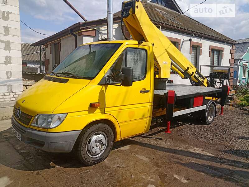Автовышка Mercedes-Benz Sprinter 2005 в Тростянце