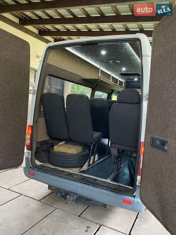 Мікроавтобус Mercedes-Benz Sprinter 1998 в Тячеві
