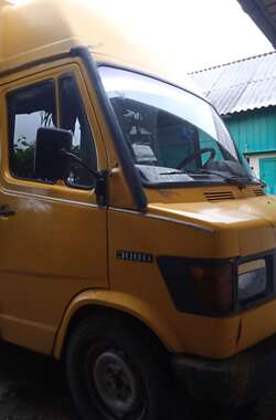 Вантажний фургон Mercedes-Benz Sprinter 1995 в 