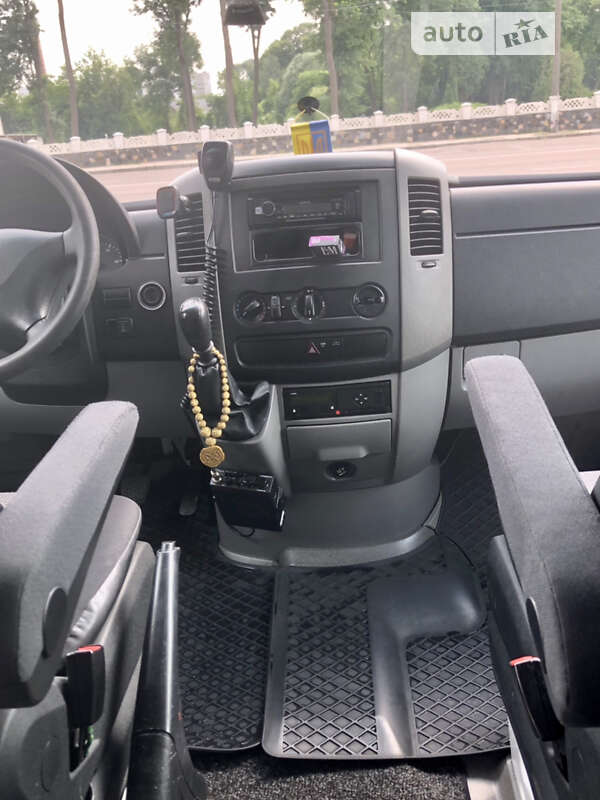 Эвакуатор Mercedes-Benz Sprinter 2011 в Житомире фото 18 Эвакуатор Mercedes-Benz Sprinter 2011 в Житомире