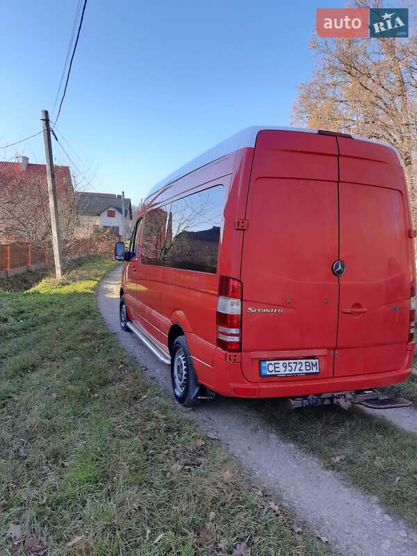 Мікроавтобус Mercedes-Benz Sprinter 2012 в Сторожинці