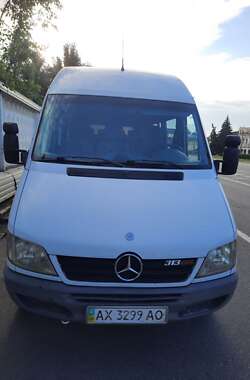 Туристичний / Міжміський автобус Mercedes-Benz Sprinter 2004 в Харкові