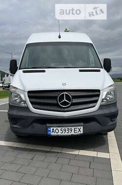 Вантажний фургон Mercedes-Benz Sprinter 2015 в Мукачевому