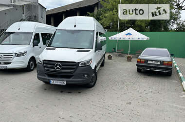 Вантажний фургон Mercedes-Benz Sprinter 2019 в Чернівцях