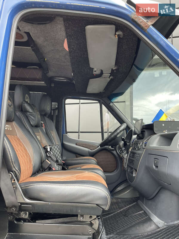 Туристический / Междугородний автобус Mercedes-Benz Sprinter 2005 в Тячеве