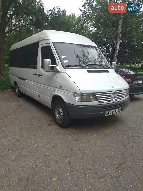 Мікроавтобус Mercedes-Benz Sprinter 1998 в Харкові