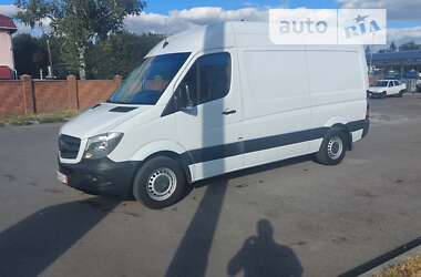 Грузовой фургон Mercedes-Benz Sprinter 2017 в 