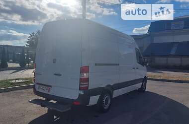 Грузовой фургон Mercedes-Benz Sprinter 2017 в 