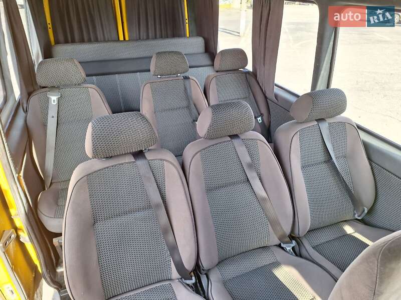 Микроавтобус Mercedes-Benz Sprinter 2004 в Горишних Плавнях фото 2 Микроавтобус Mercedes-Benz Sprinter 2004 в Горишних Плавнях