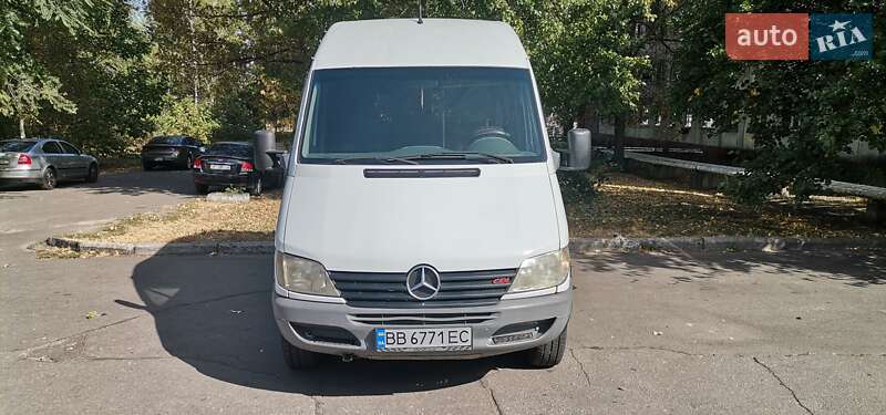 Мікроавтобус Mercedes-Benz Sprinter 2000 в Кременчуці